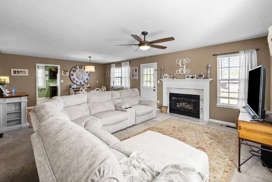 231 Sheridan Cir, Hopkinsville, KY 42240 - #2