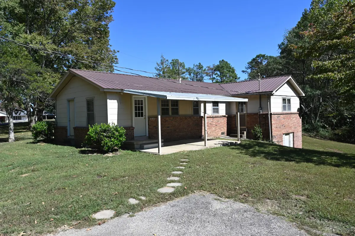 320 Breeding Ln, Linden, TN 37096 - #1