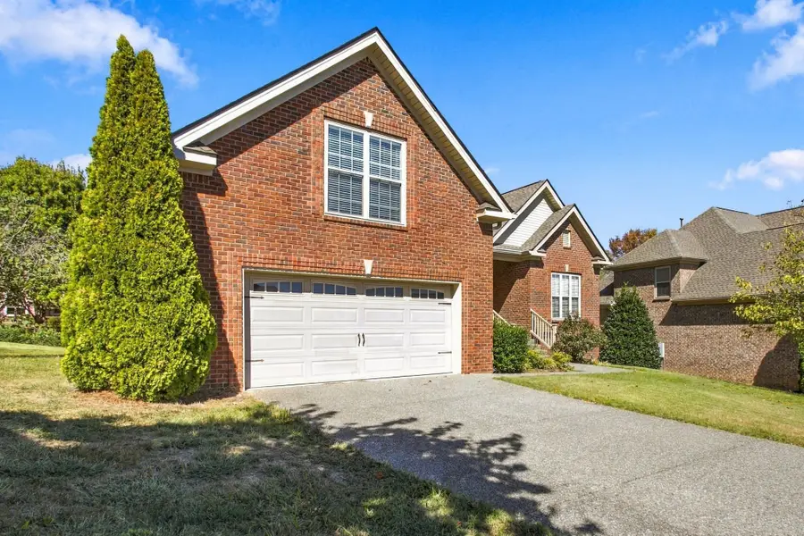 4006 Garrin Ct, Spring Hill, TN 37174 - #2