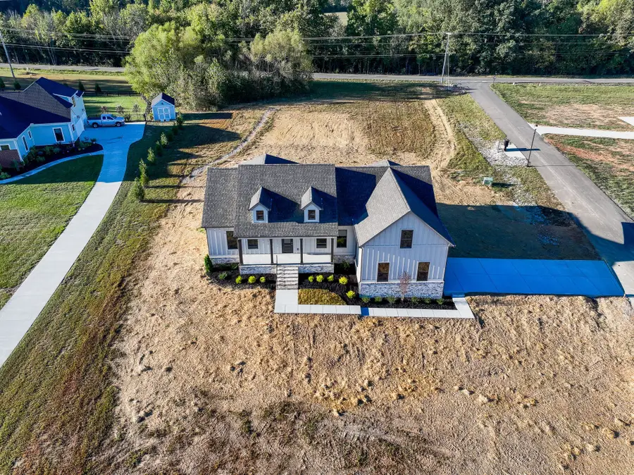 1049 Kateland Dr, Greenbrier, TN 37073 - #2