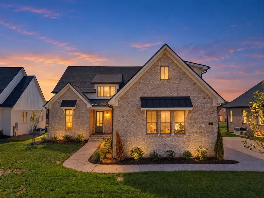 814 Brookdale Ct, Lebanon, TN 37087 - #2