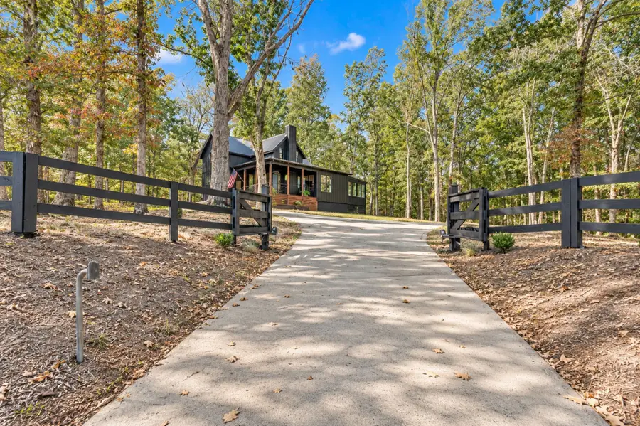 7505 Highway 100, Bon Aqua, TN 37025 - #3