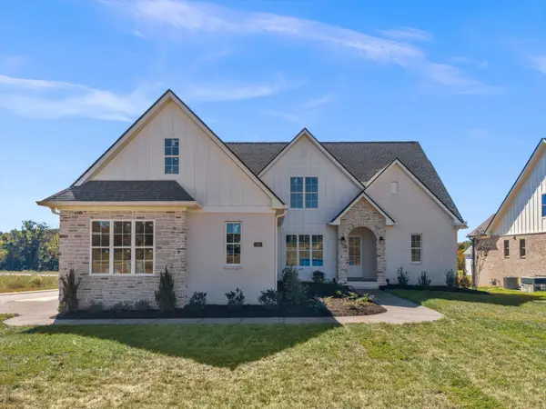 816 Brookdale Ct, Lebanon, TN 37087