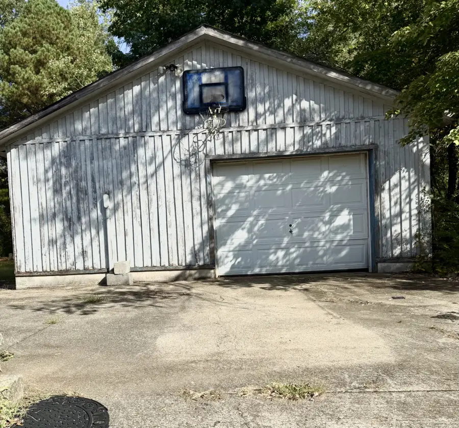 535 Roselawn Dr, Clarksville, TN 37042 - #3