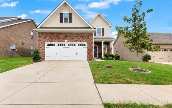 1027 Westgate Dr, Gallatin, TN 37066