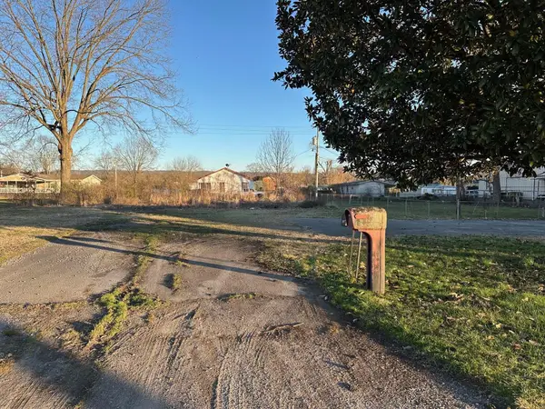 2025 South Cedar Avenue, South Pittsburg, TN 37380