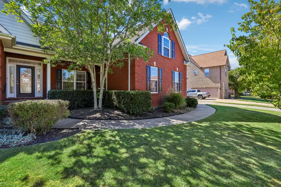 3630 Geneva Dr, Murfreesboro, TN 37128 - #2