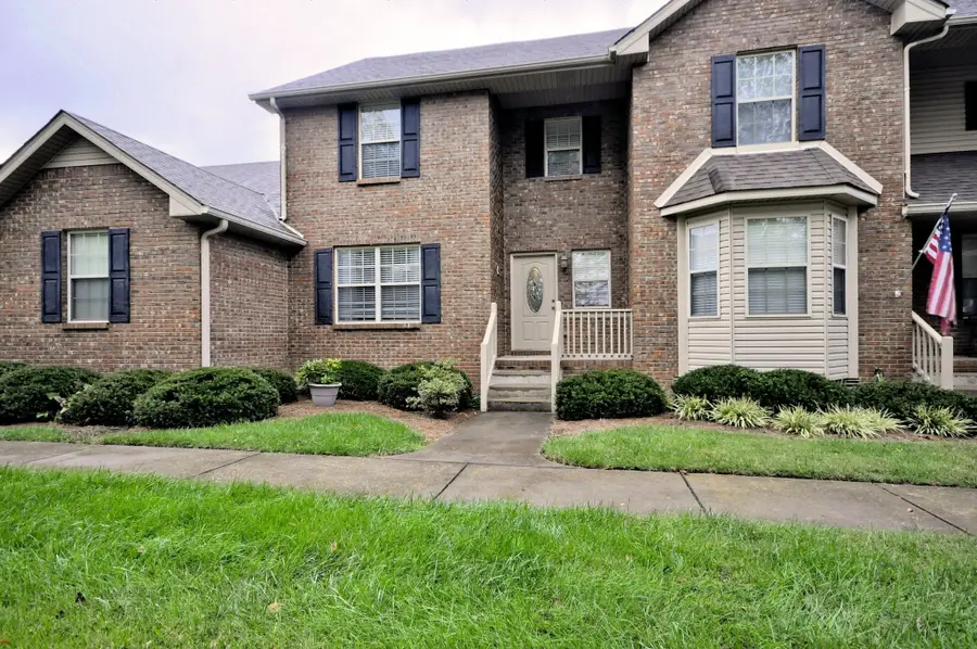 135 Excell Rd #402, Clarksville, TN 37043 - #2