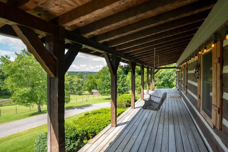 812 New Shackle Island Rd, Hendersonville, TN 37075 - #2