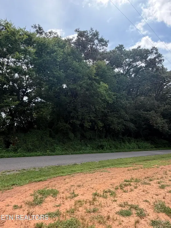 143 Randolph Fridley Rd, Sweetwater, TN 37874