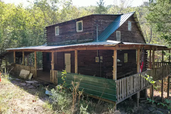 3784 Cedar Creek Rd, Linden, TN 37096