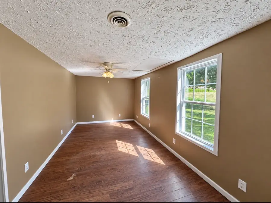 51 Ed Hankins Rd, Erin, TN 37061 - #2