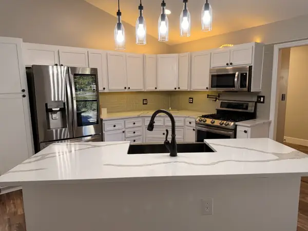 131 Vannoak Dr, Clarksville, TN 37043