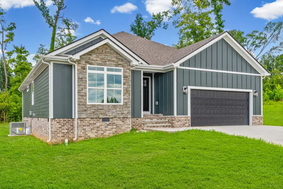 979 Bankside Dr, Clarksville, TN 37043 - #3