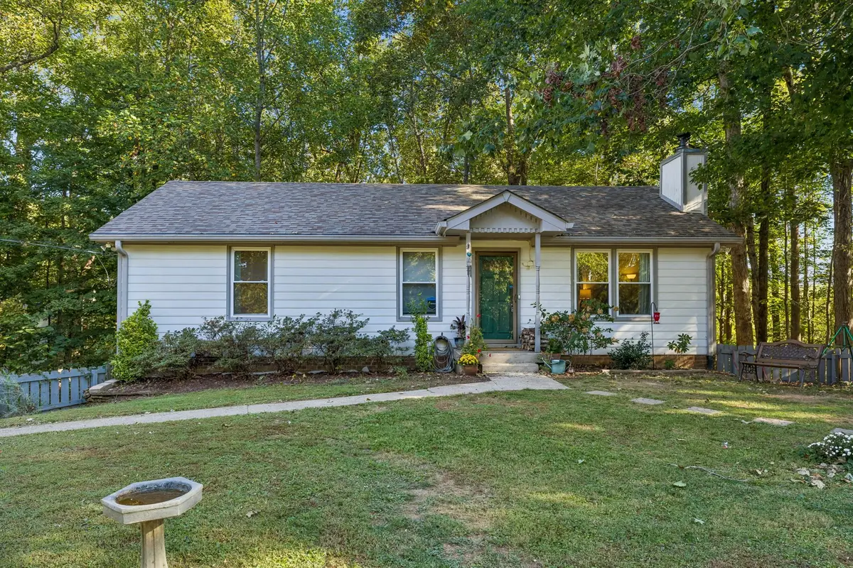 1107 Dogwood Ln, White House, TN 37188 - #1