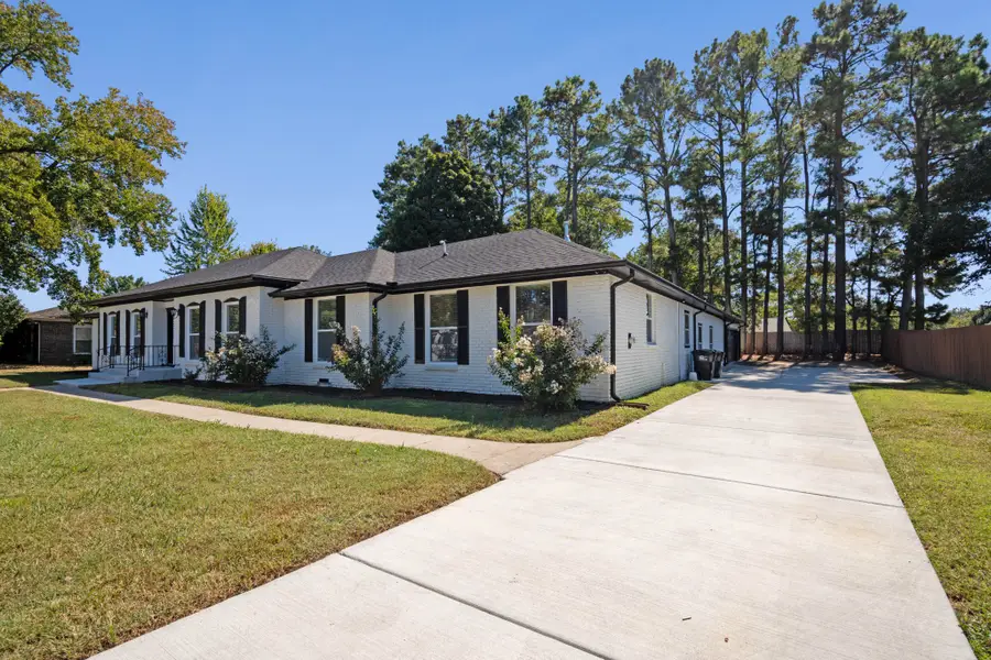 1819 Haynes Dr, Murfreesboro, TN 37129 - #2