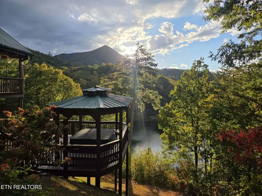 3702 Marian Lake Way, Sevierville, TN 37862 - #3