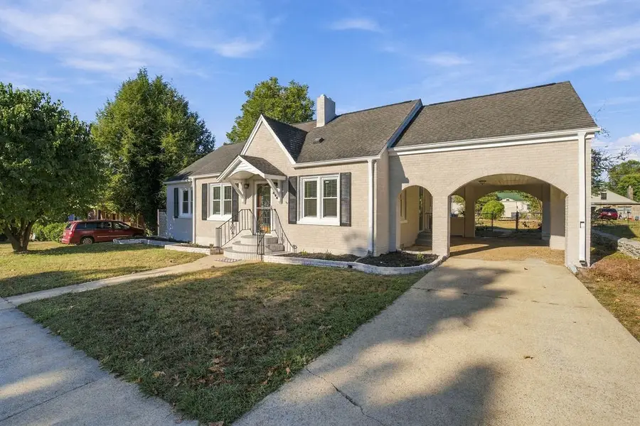 404 2nd Ave, Fayetteville, TN 37334 - #3