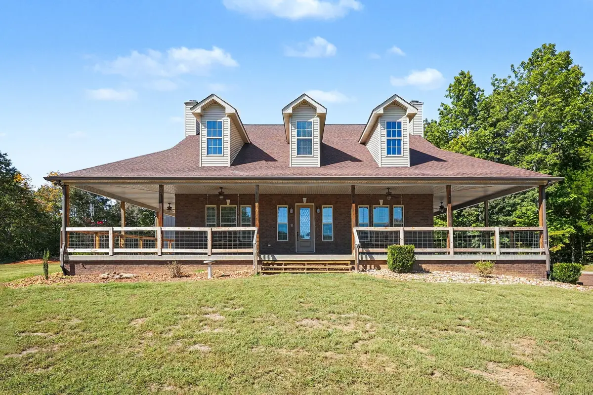 168 Camaro Dr, Chapmansboro, TN 37035 - #1