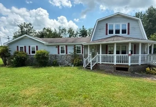 565 Brattontown Cir, Lafayette, TN 37083 - #2