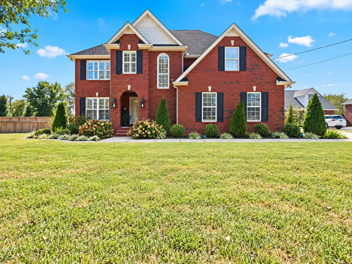 107 Barvas Ln, Lascassas, TN 37085 - #1