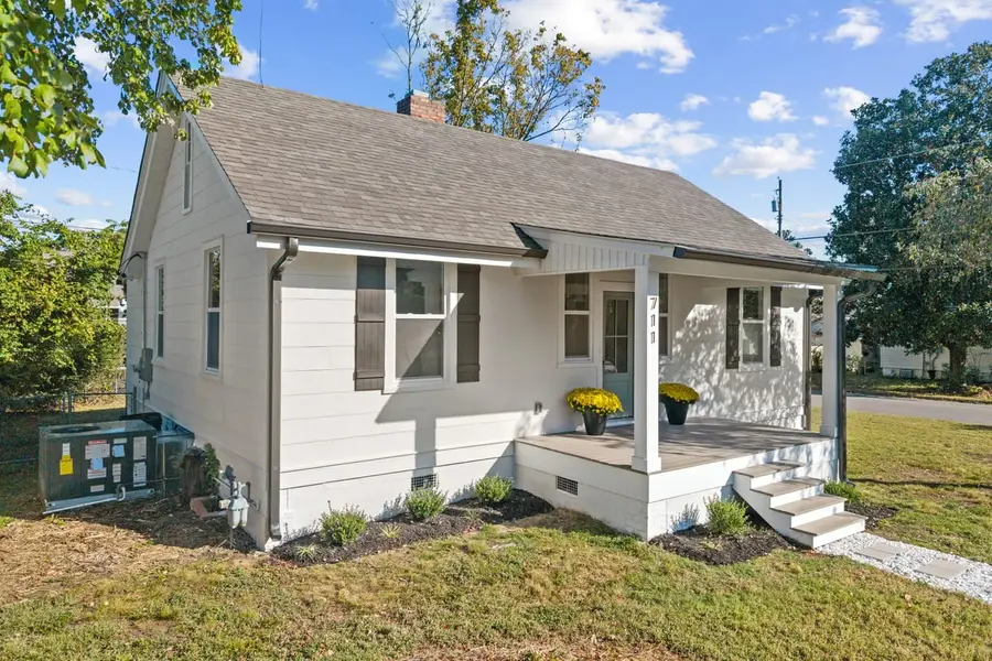 711 Lawrence St, Old Hickory, TN 37138 - #2