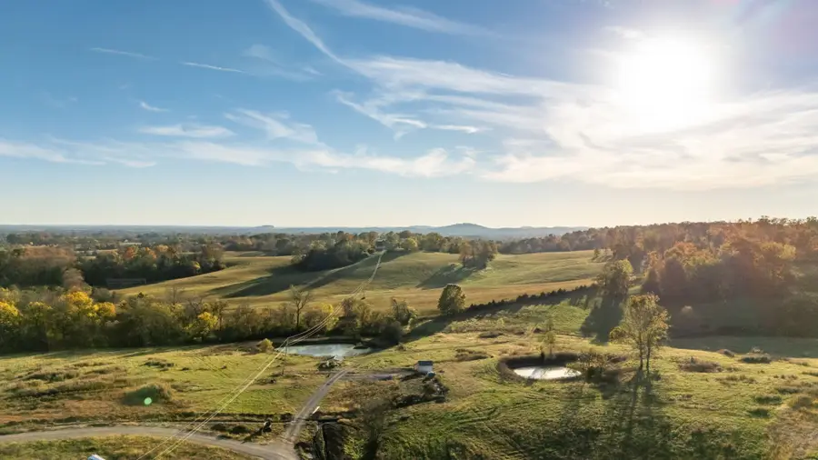 232 Mcclure Pvt Ln, Gallatin, TN 37066 - #2