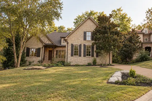 723 Azalea Ct, Franklin, TN 37064