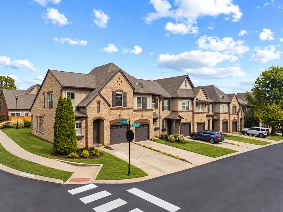 334 Windgrove Ter, Mount Juliet, TN 37122 - #3