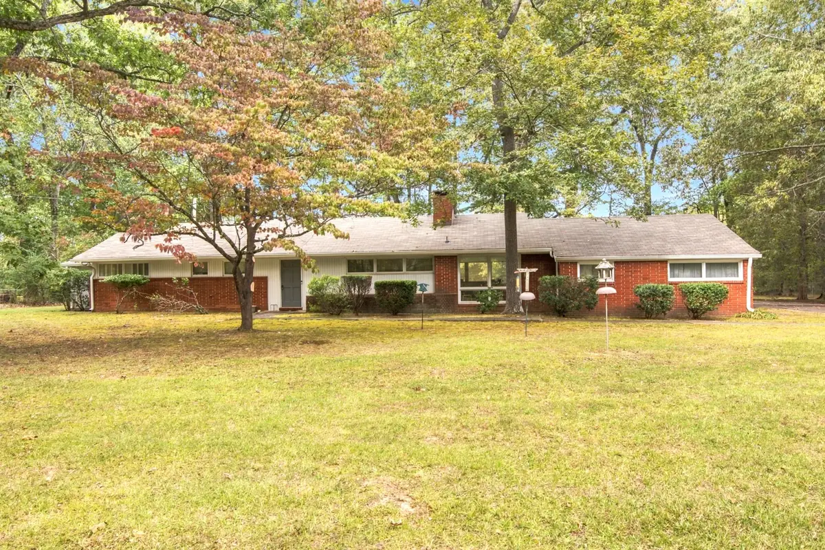 401 Hood Dr, Tullahoma, TN 37388 - #1