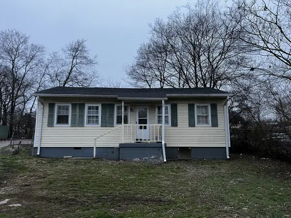 220 Myatt Dr N, Madison, TN 37115