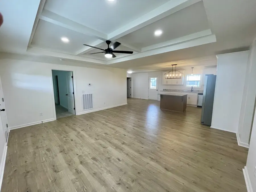 104 Donald Rd, Lafayette, TN 37083 - #3