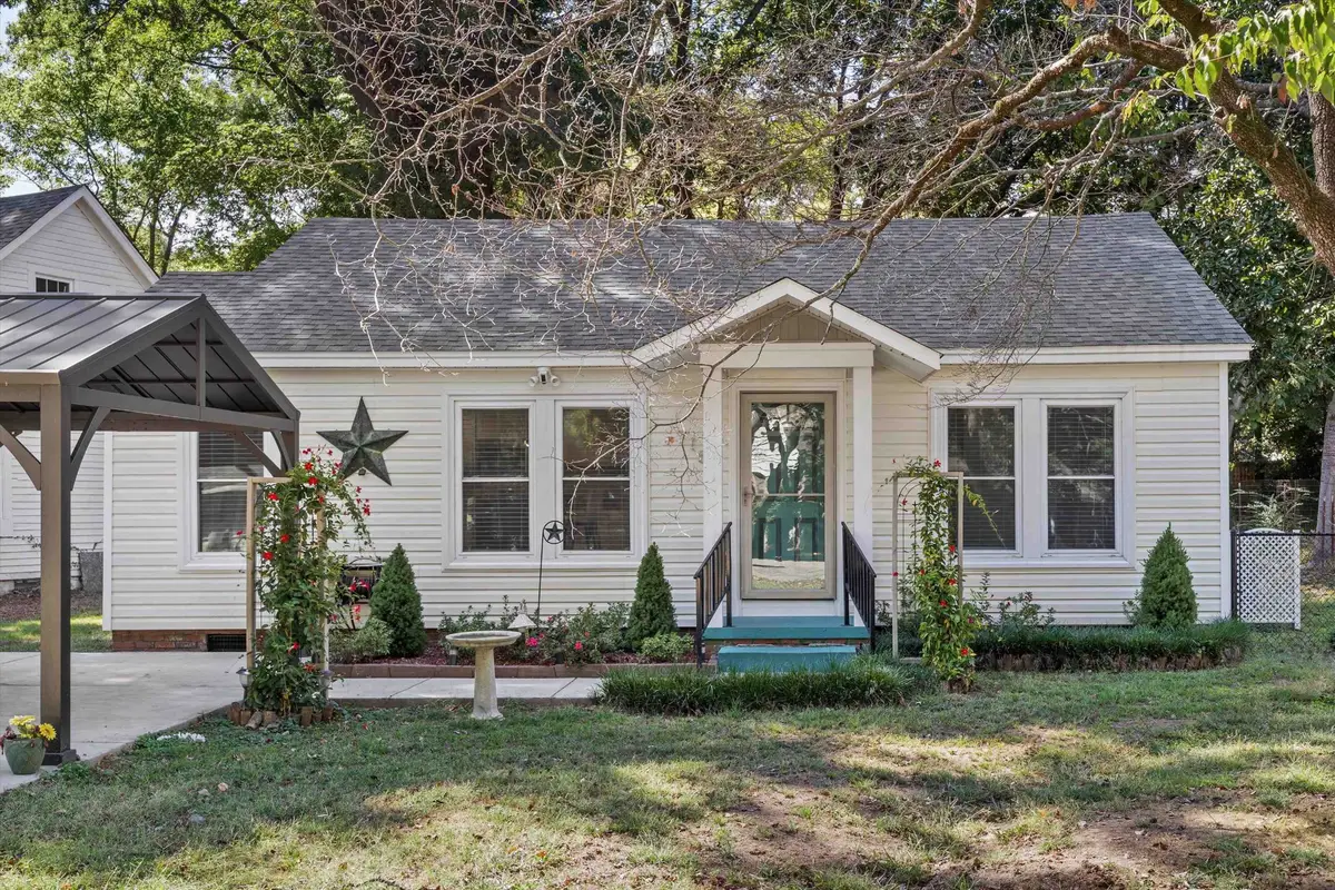 715 Maple St, Covington, TN 38019 - #1