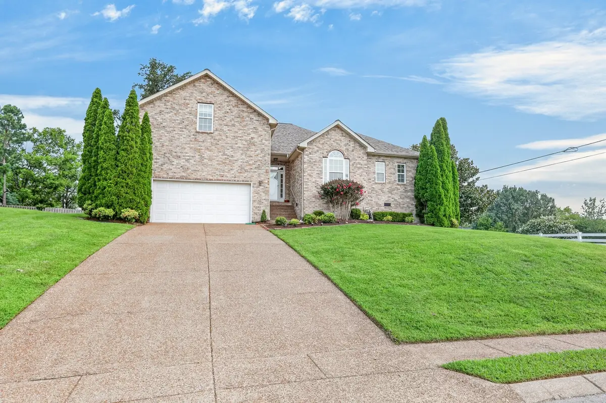 1738 Dryden Dr, Spring Hill, TN 37174 - #1
