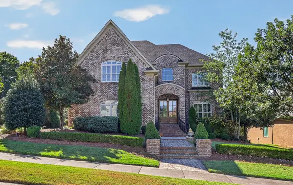 204 Moore Haven Dr, Lebanon, TN 37087