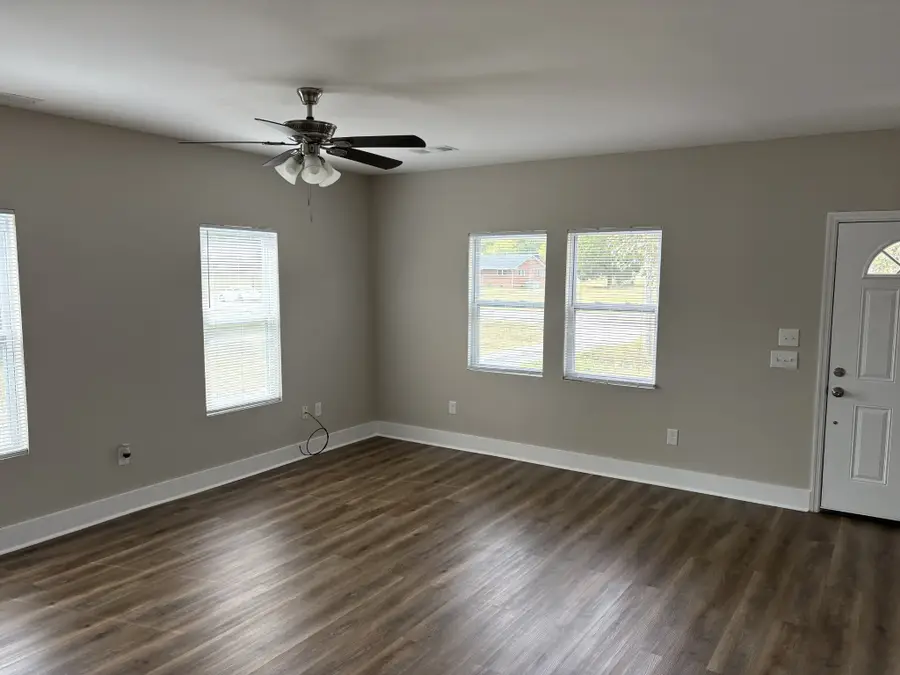 2801 Hunters Point Pike, Lebanon, TN 37087 - #2
