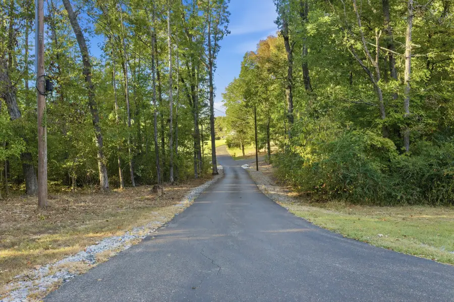 153 Forrest St Ext, Parsons, TN 38363 - #2