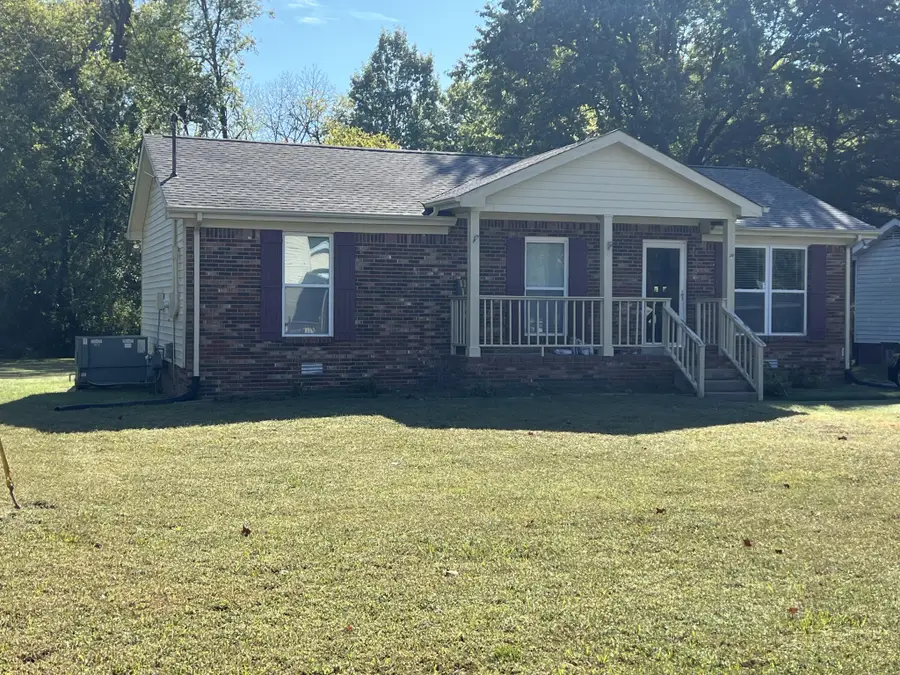 345 Marrell St, Gallatin, TN 37066 - #2