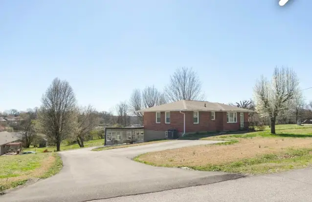 1032 Mitchell Rd, Nashville, TN 37206 - #2