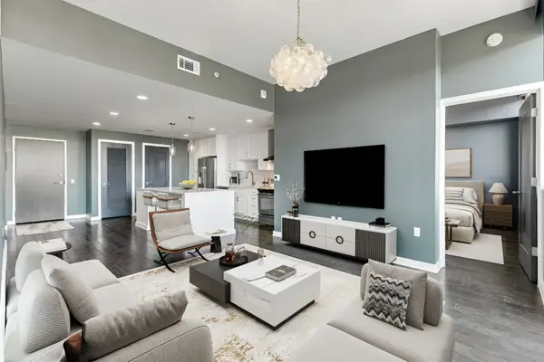 1212 Laurel St #205, Nashville, TN 37203