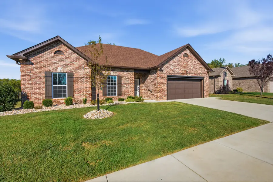 544 Dottie Dr, Gallatin, TN 37066 - #2
