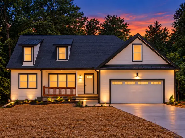 1007 Ballew Cir, Fairview, TN 37062