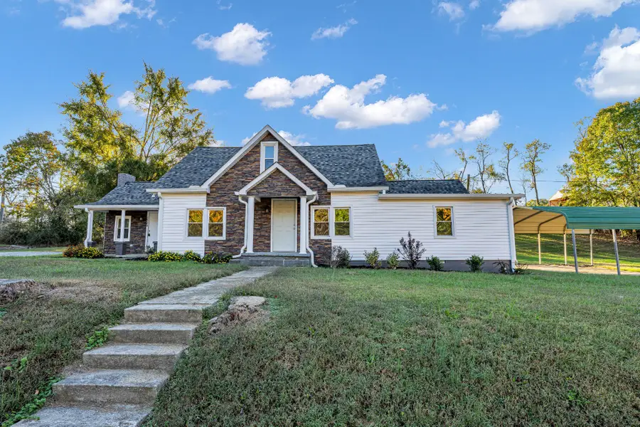1320 Old Highway 31 E, Westmoreland, TN 37186 - #2