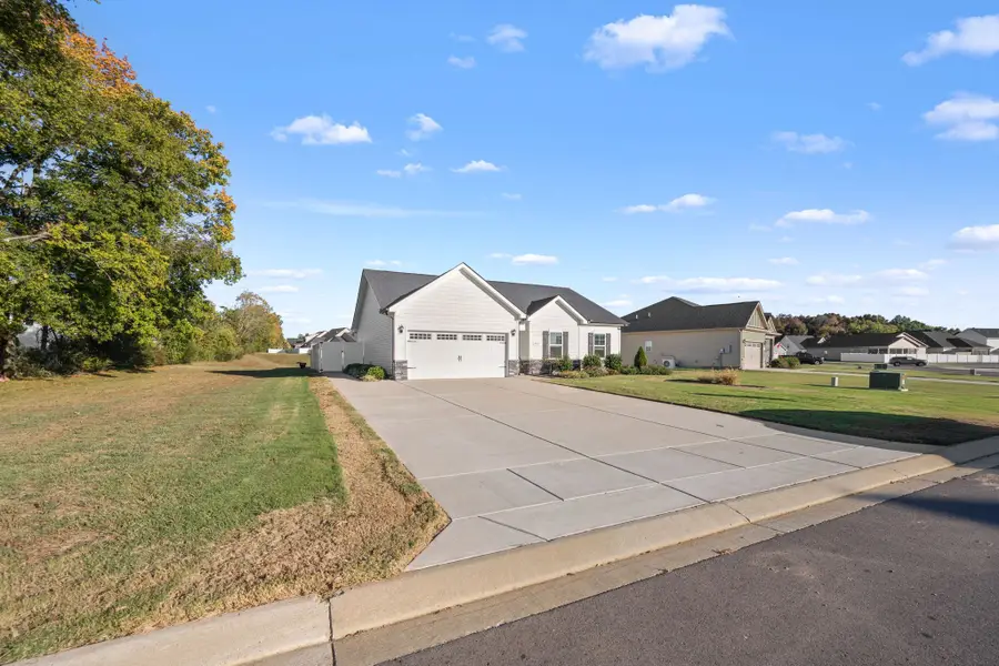 4621 Bomeadows Dr, Murfreesboro, TN 37128 - #2