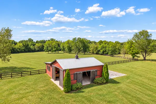 8221 Twin Springs Ct, Brentwood, TN 37027