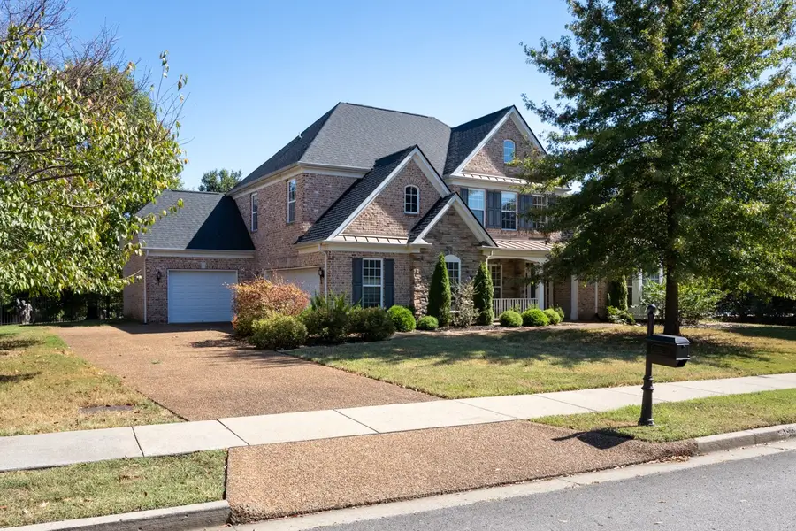 132 Mulberry Grv, Gallatin, TN 37066 - #2