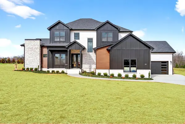 17 Rustic Pines, Dover, TN 37058