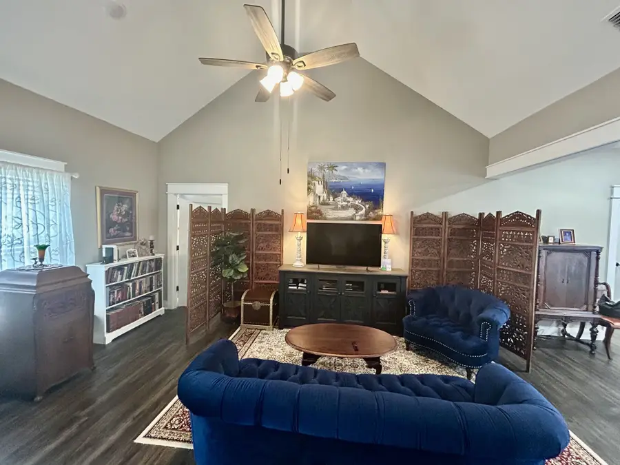 4117 Vervilla Rd, McMinnville, TN 37110 - #3
