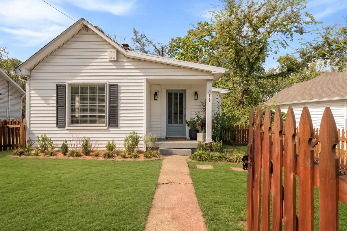 311 37th Ave N, Nashville, TN 37209 - #1