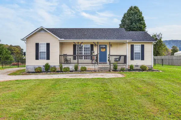 737 Green Valley Cir, Livingston, TN 38570